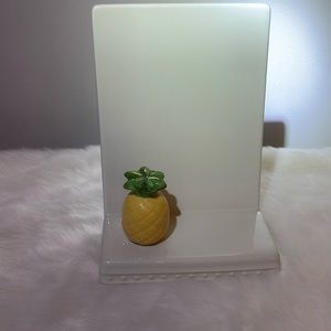 Nora Fleming Hand-Painted Mini: Welcome, Friends (Pineapple)